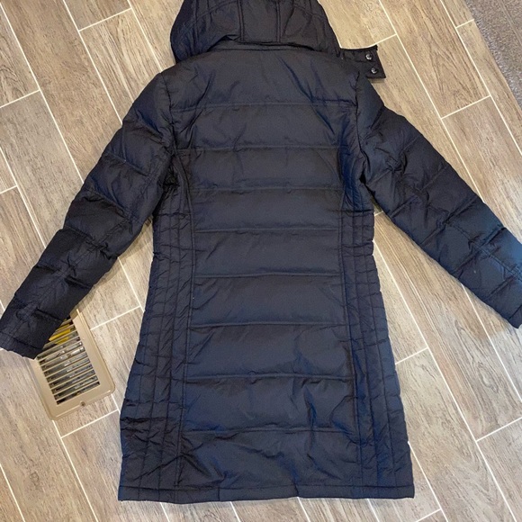 Micheal kors puffer coat size medium black zips with removable hood - Picture 6 of 16